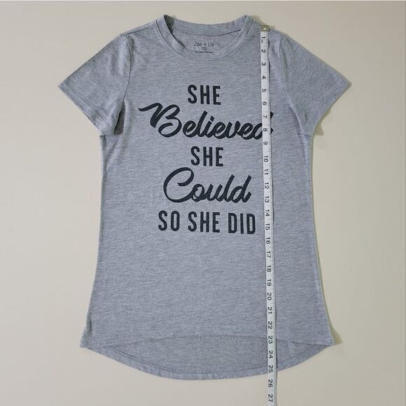 Zoe + Liv Women's Gray Short Sleeve Graphic T-Shirt - Picture 5 of 8